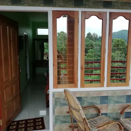 Panthalams Homestay Thekkady Exterior photo